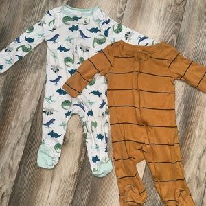 Baby boy sleep. Boy sleepwear. Baby sleep suits. Sleep footies.